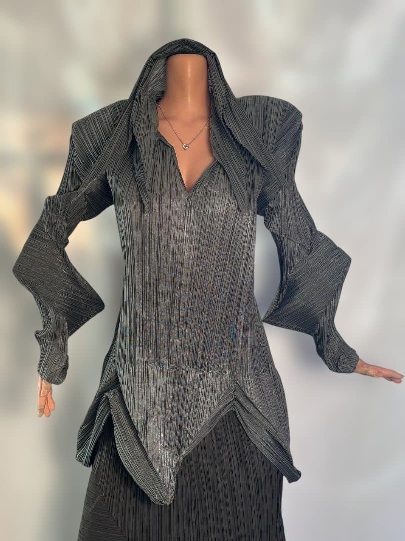 [超希少] ISSEY MIYAKE 変形 3D プリーツ トップス