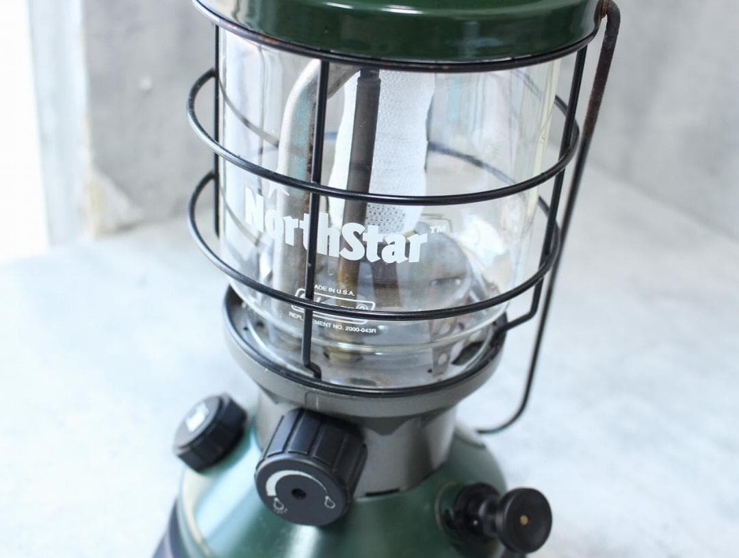 動作良好 コールマン ガソリンランタン ノーススター2000 ケース付き