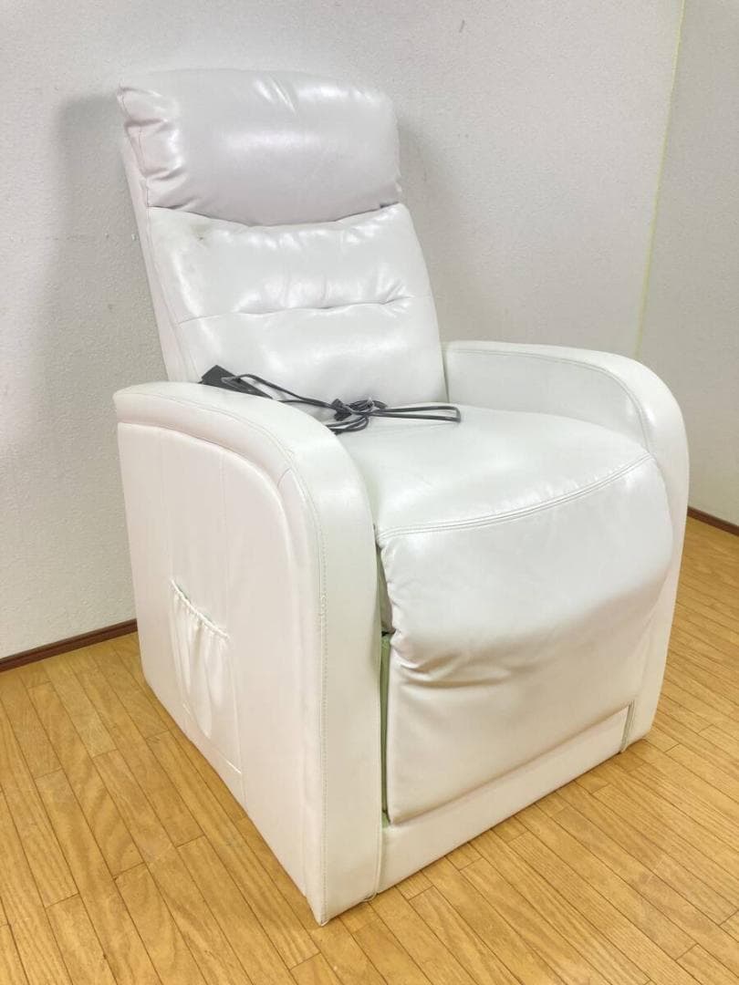 電動リクライニングソファ シングルソファ 白 ホワイト マツエク 店舗什器