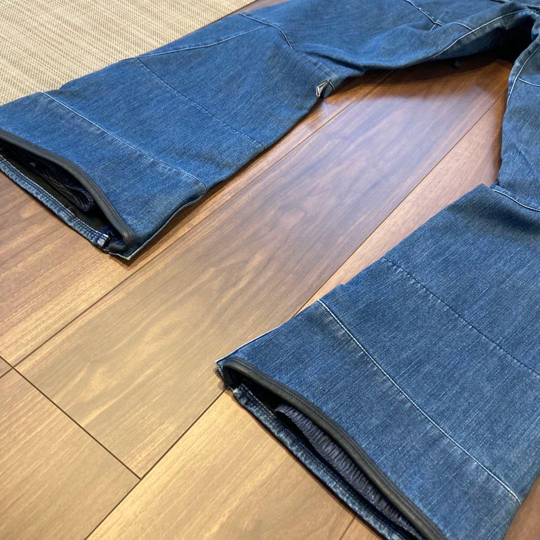 未使用品 ボルコム スノーボード ウェア