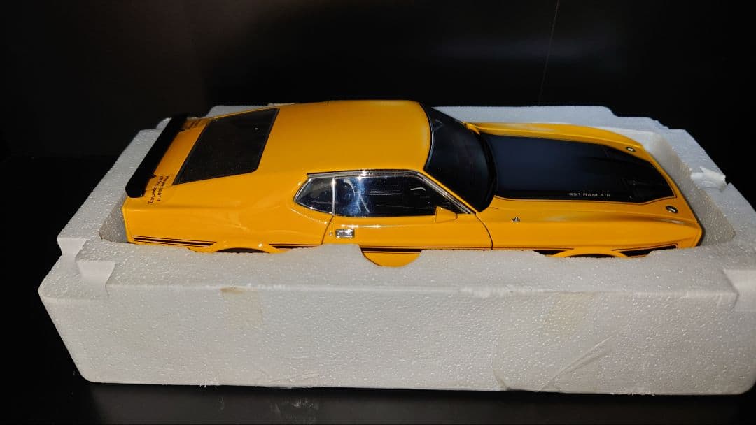 autoart 1/18 フォード マスタング マッハ 1