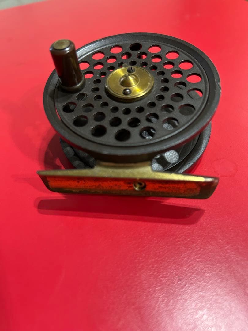 ハーディHardy フェザーウエイト フライリール 英国製