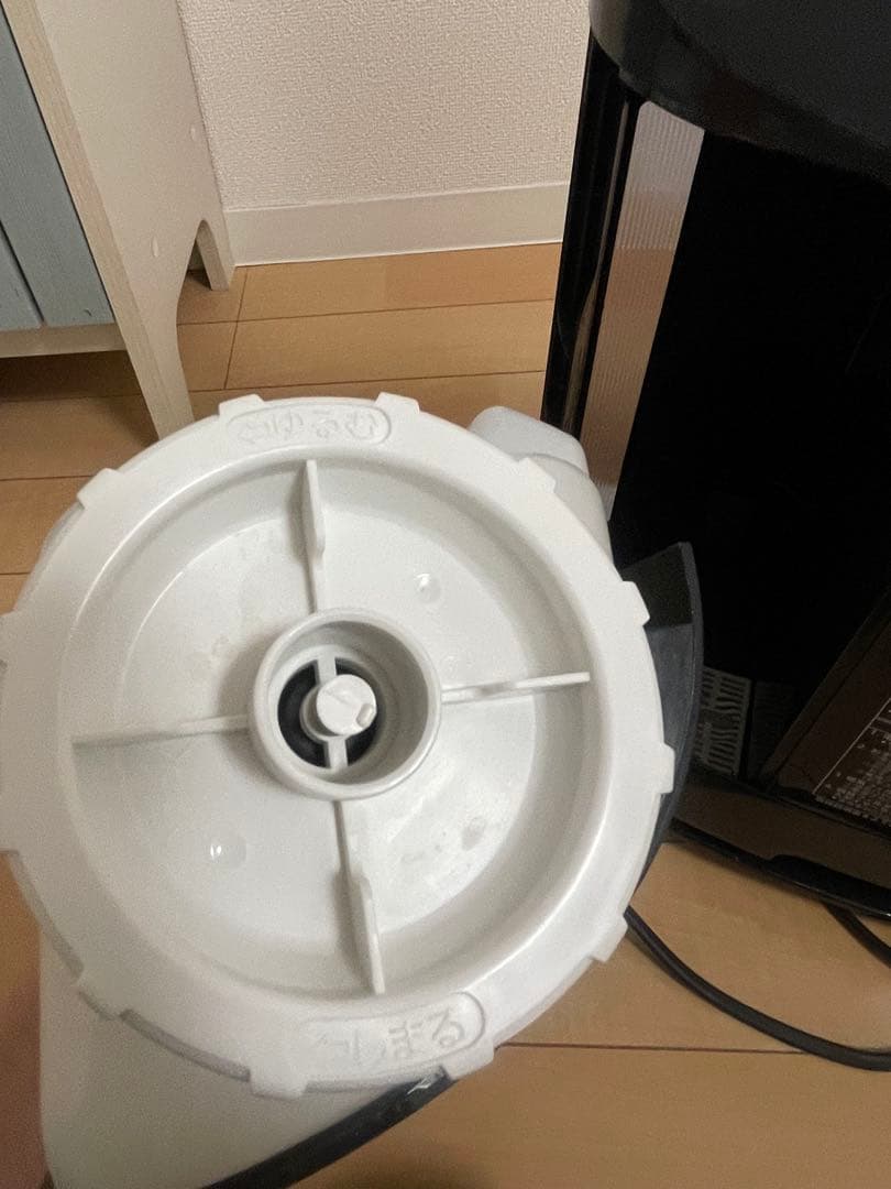 パナソニック加湿機能付セラミックファンヒーターDS-FKX1205 2019年製