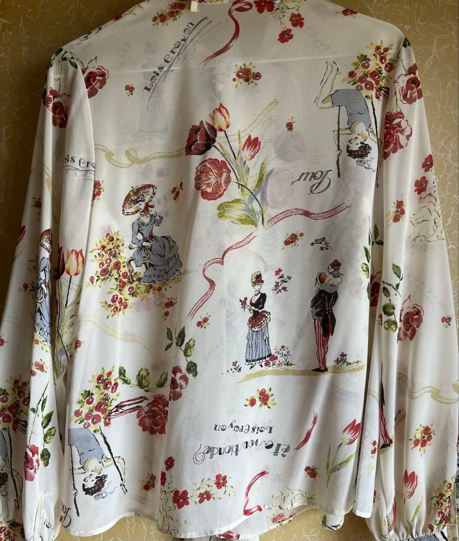 ロイスクレヨン　アンジェラブラウス