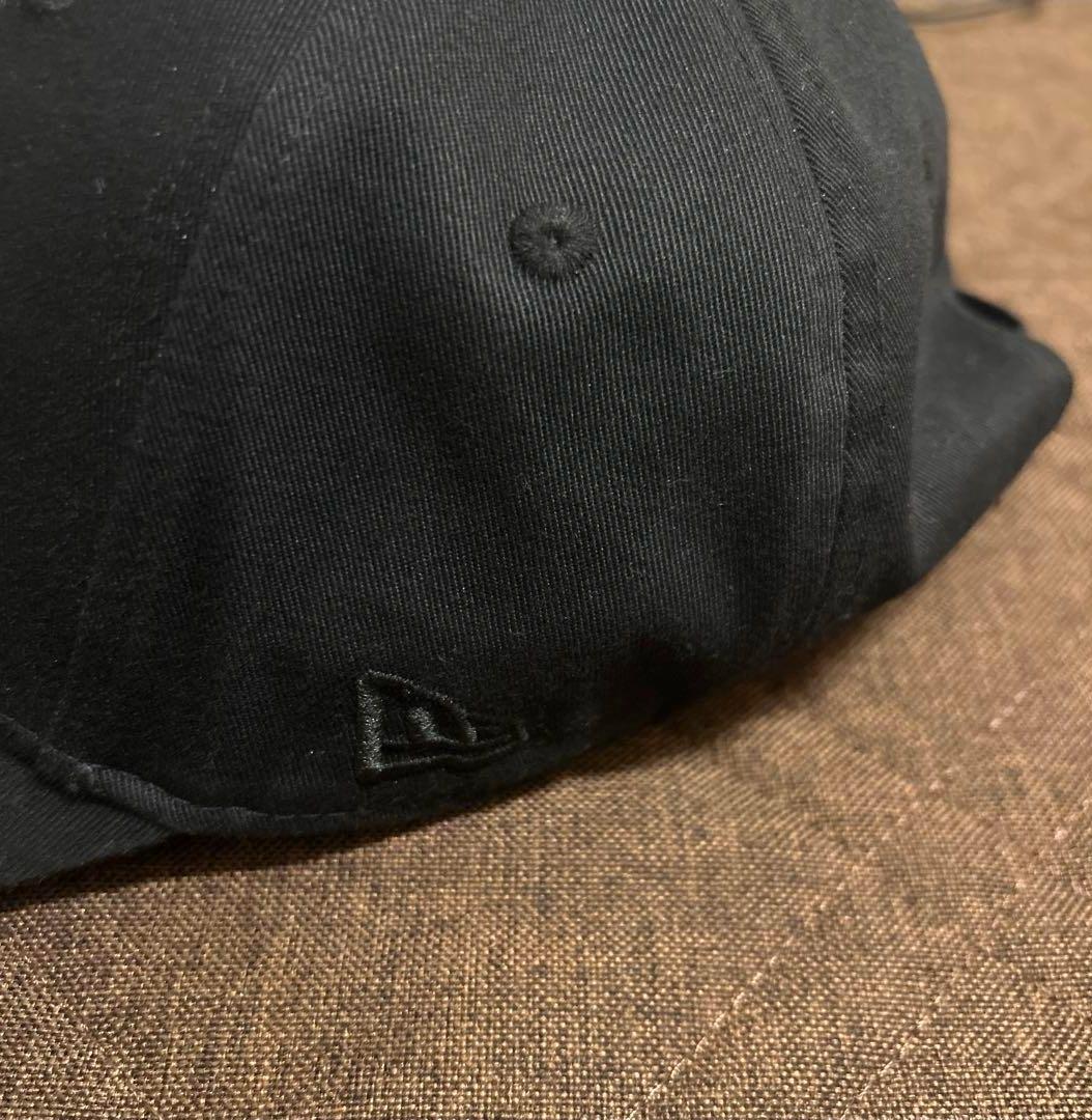 イブサンローラン　ニューエラ　YSL 9FORTY キャップ