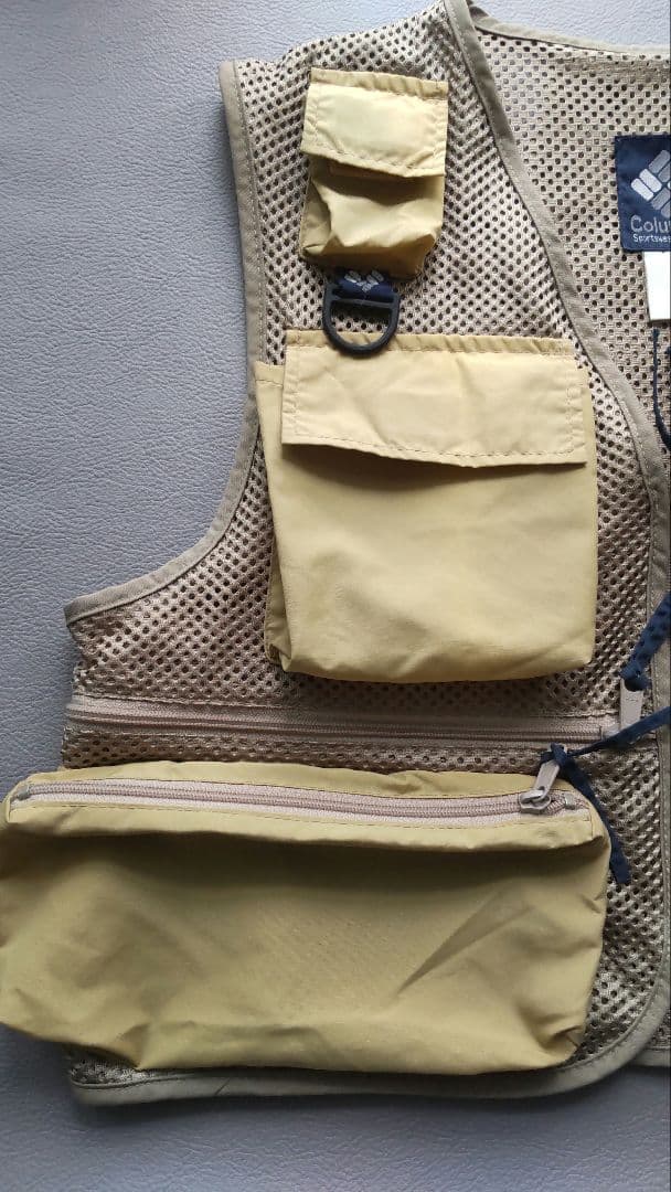 ※古着 90s Columbia メッシュフィッシングベスト ベージュ Ｍサイズ