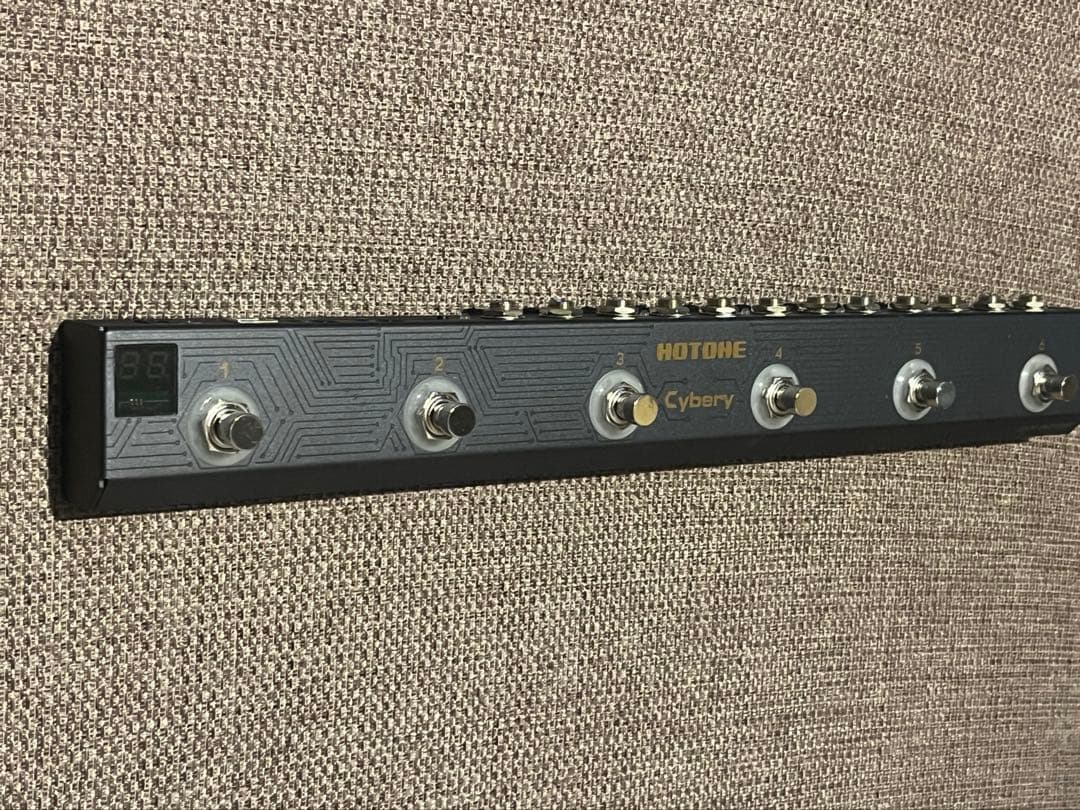 HOTONE / Cybery EC-10 ループ・スイッチャー MIDI