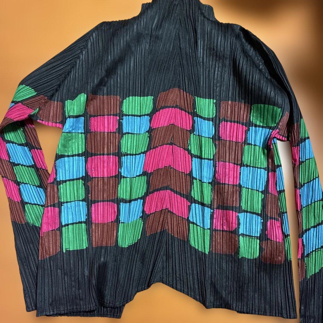 イッセイミヤケ　未使用品　カーディガン