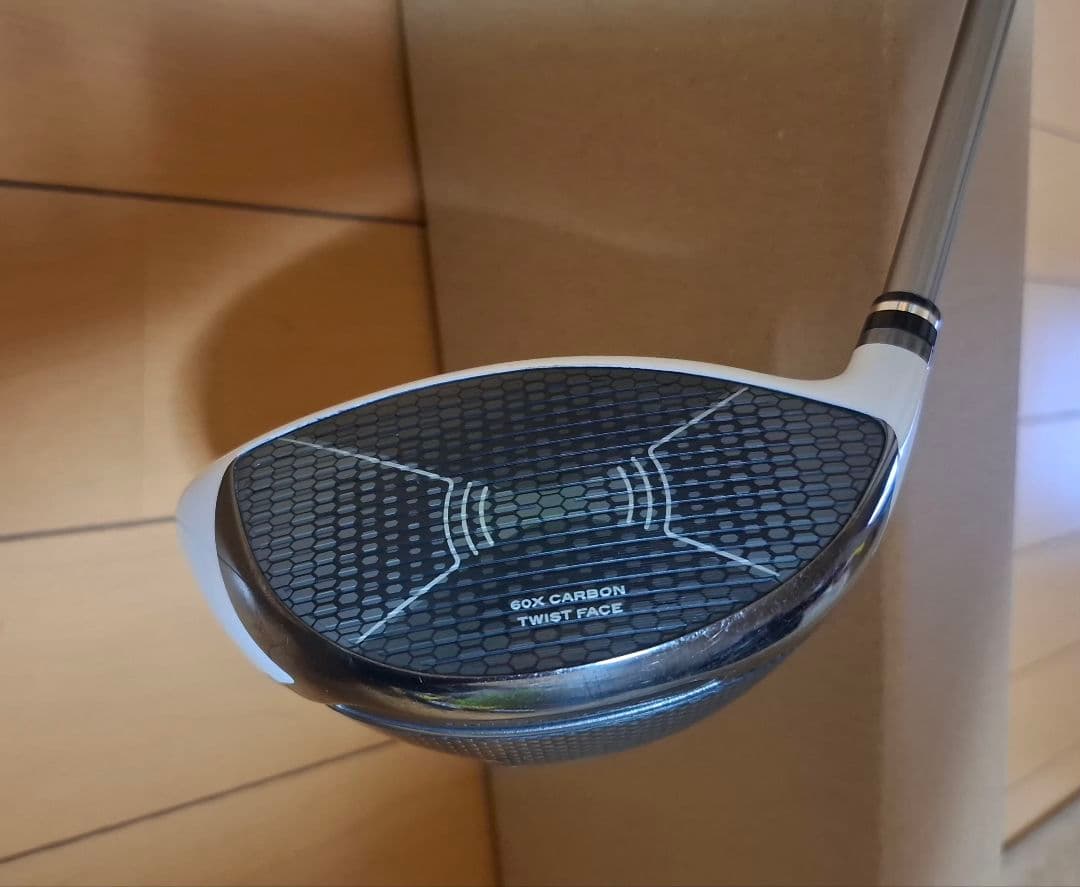 ステルスグローレ ドライバー 10.5° S　ヘッドカバー付き