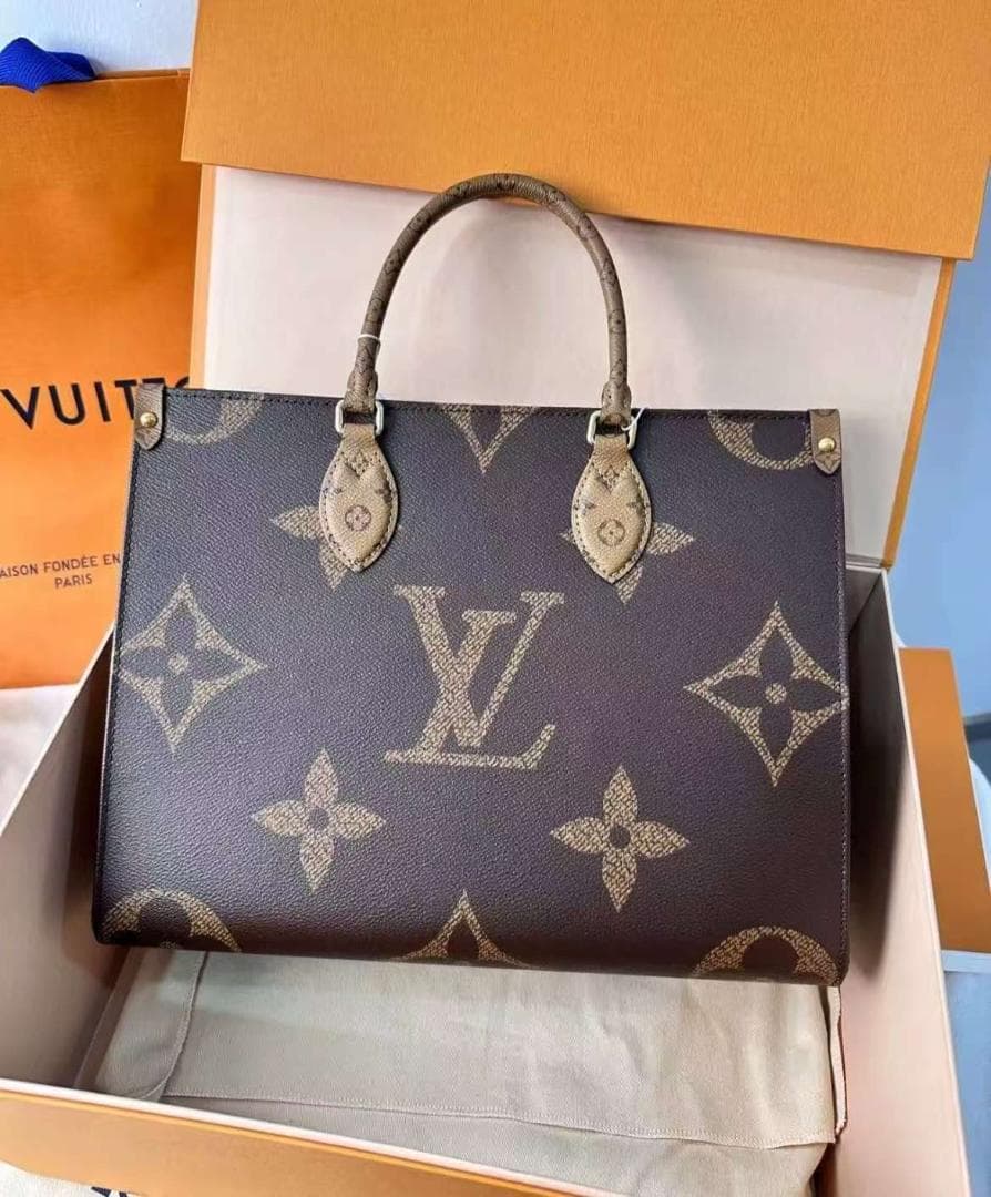 LOUIS VUITTON オンザゴーGMトートバック M45320