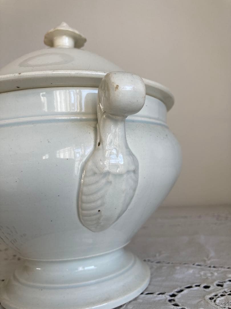 フランスアンティーク　ボルドーDavid JOHNSTON小さなスーピエール