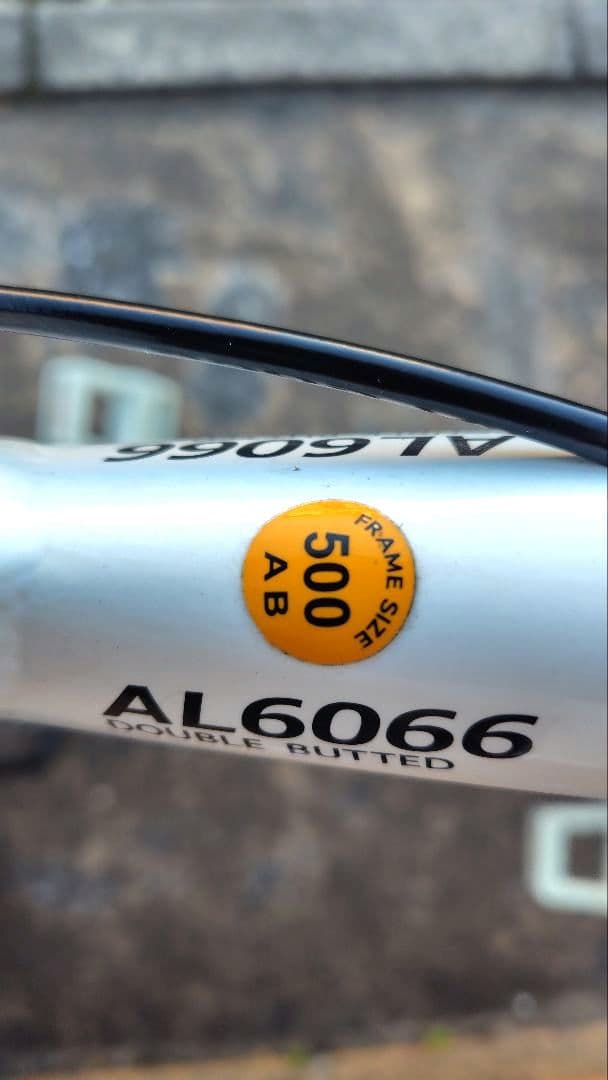 Louis Garneau ロードバイク