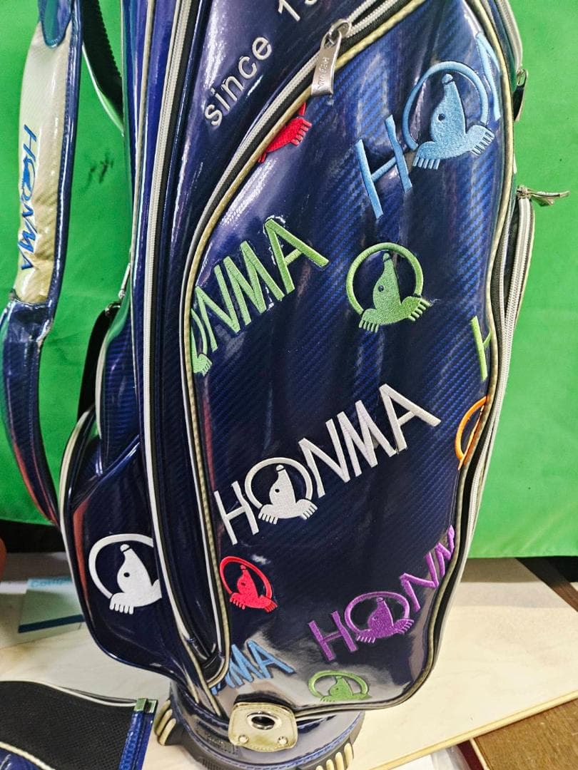送料無料／お買い得　HONMA 高級エナメル キャディバッグ総刺繡BLUE