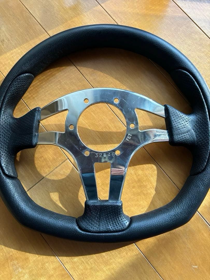 7no8•*¨*•.¸♬︎ NARDI ステアリングブラックパンチングレザー