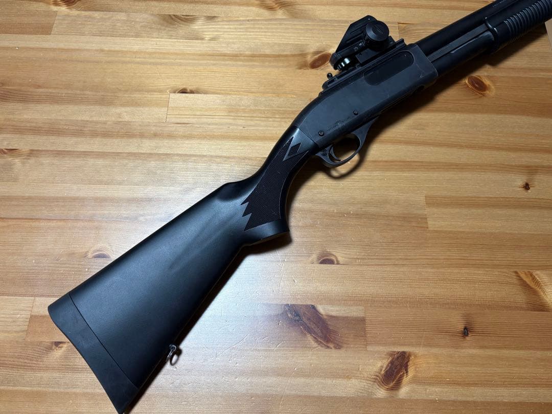 最終値下 東京マルイ M870タクティカルガスショットガン（マガジン12個付き）