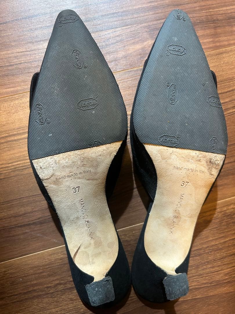 MANOLO BLAHNIK ブラックミュール 37