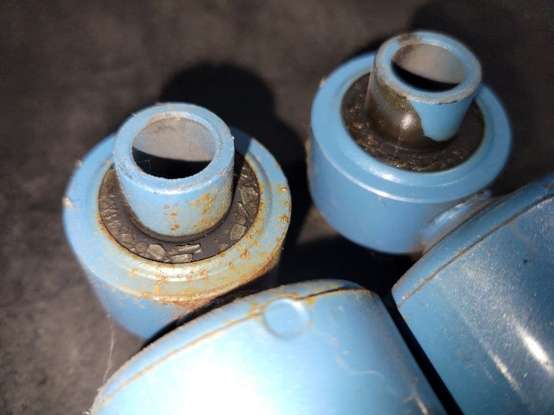 KYB、NEWSR SPECIAL サスペンションキット ラパン2型