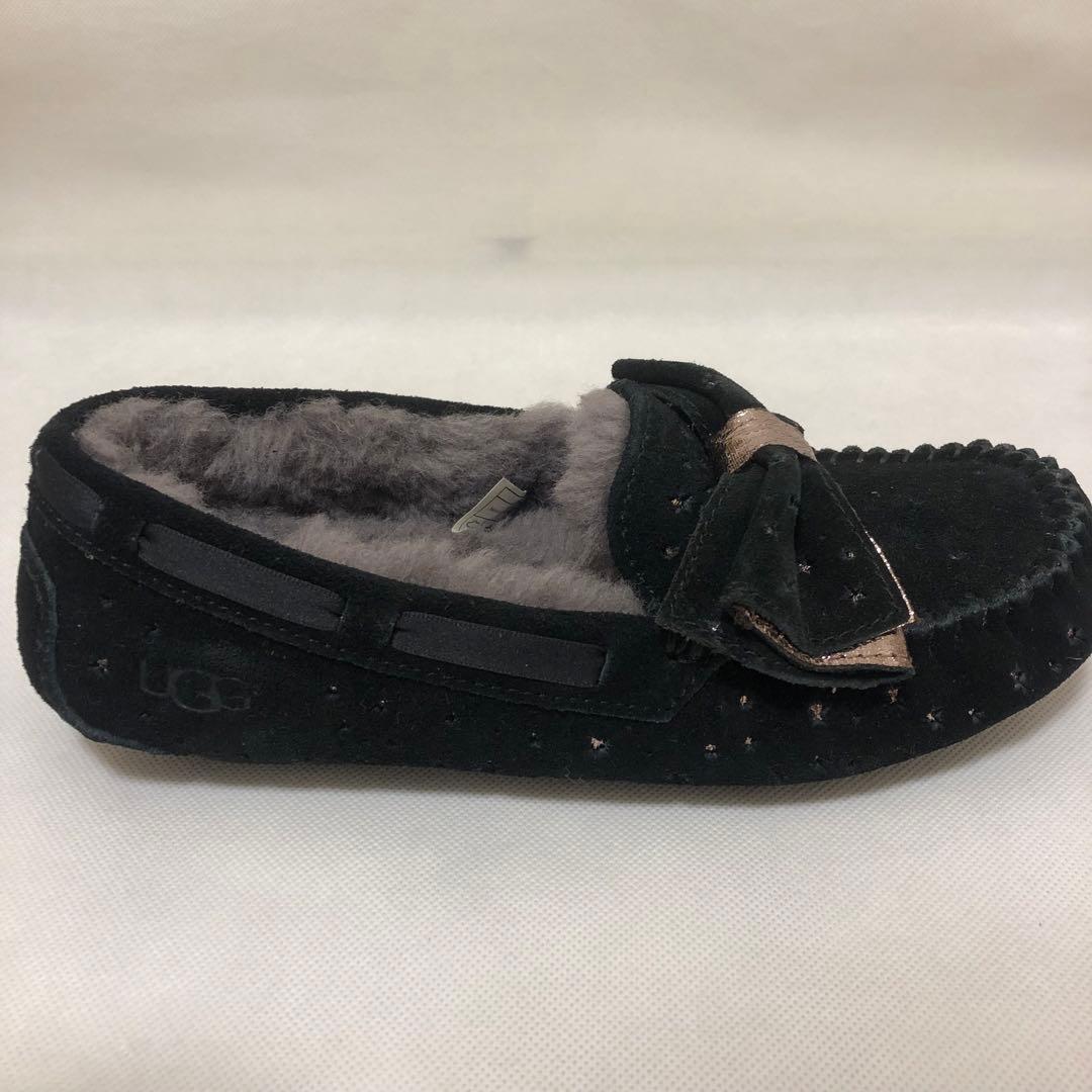 UGG ダコタスターガール ブラック リボン付き モカシン 23cm