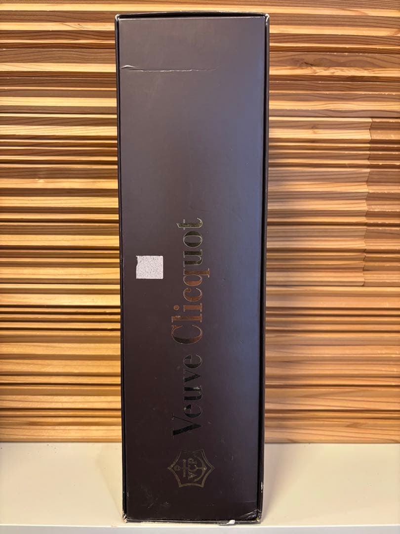 Veuve Clicquot ヴーヴクリコ2008 VINTAGE