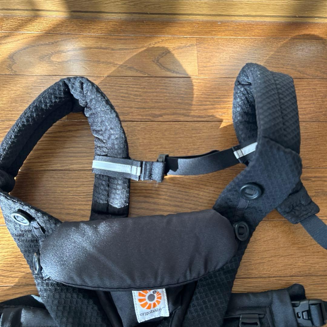 【エルゴベビー 】抱っこ紐 ブラック　オムニブリーズ