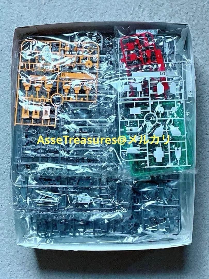 赤バンダイ MG 1/100 νガンダム Ver.Ka マスターグレード