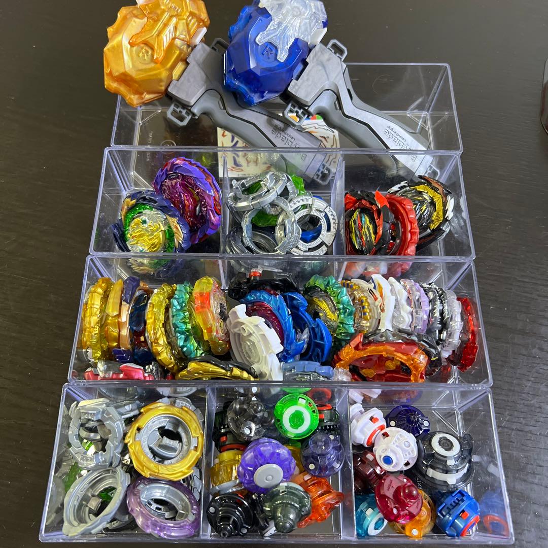 ベイブレードバースト スタジアム＆ベイ＆ランチャーまとめ売りセット