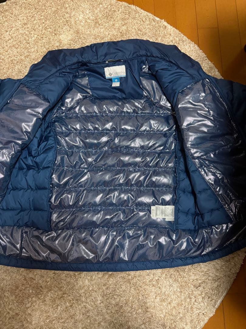 希少！Columbia ダウンジャケット