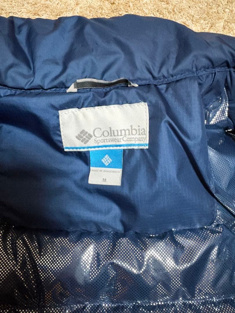 希少！Columbia ダウンジャケット