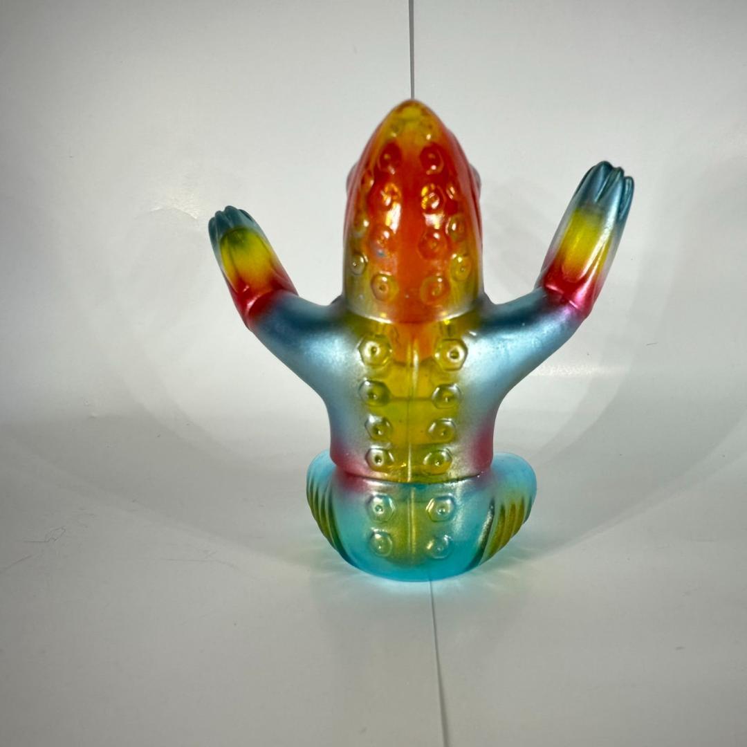 U.S.TOYS BBメトロン星人 あぐらポーズ クリアカラー 墓場の画廊