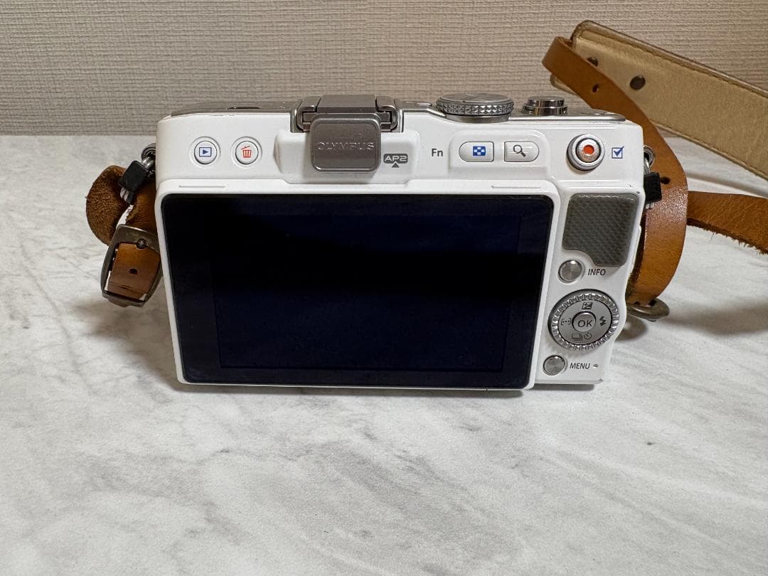 OLYMPUS オリンパス PEN Lite E-PL3 レンズキット