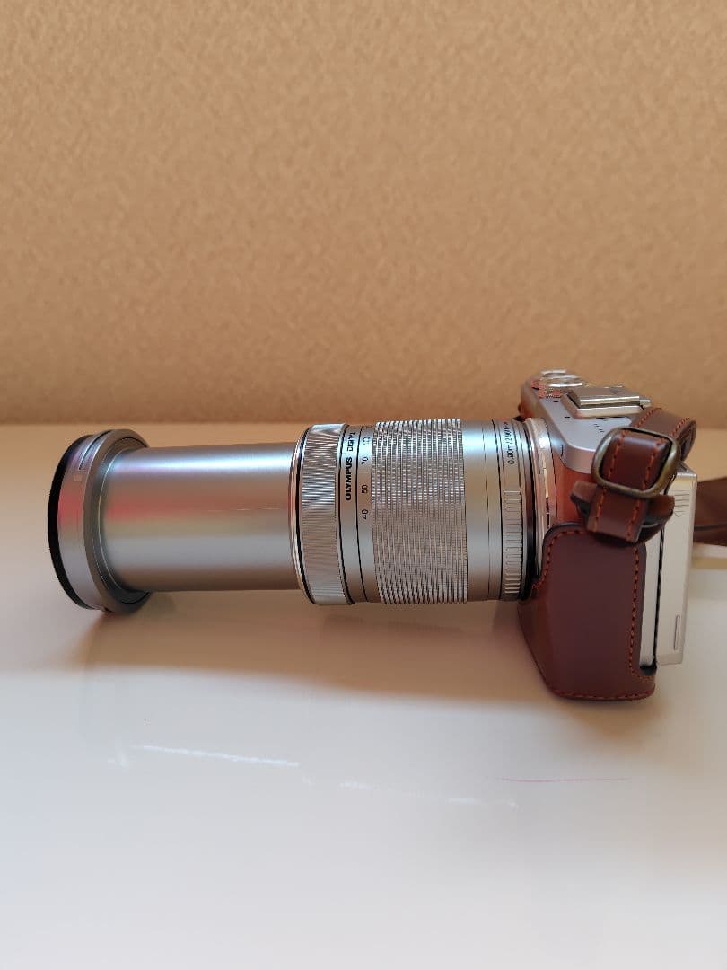 OLYMPUS PEN E-PL8 ミラーレス一眼　注意文有り