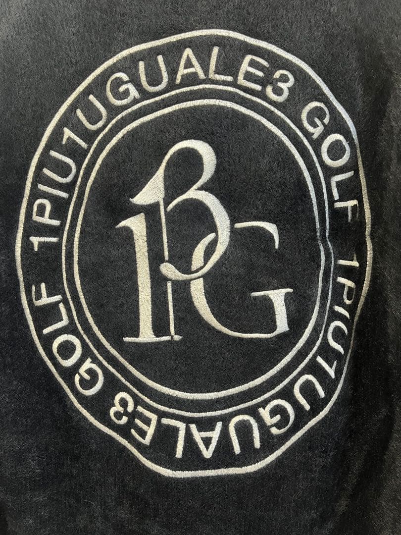 1PIU1UGUALE3トップス(セットアップ上)