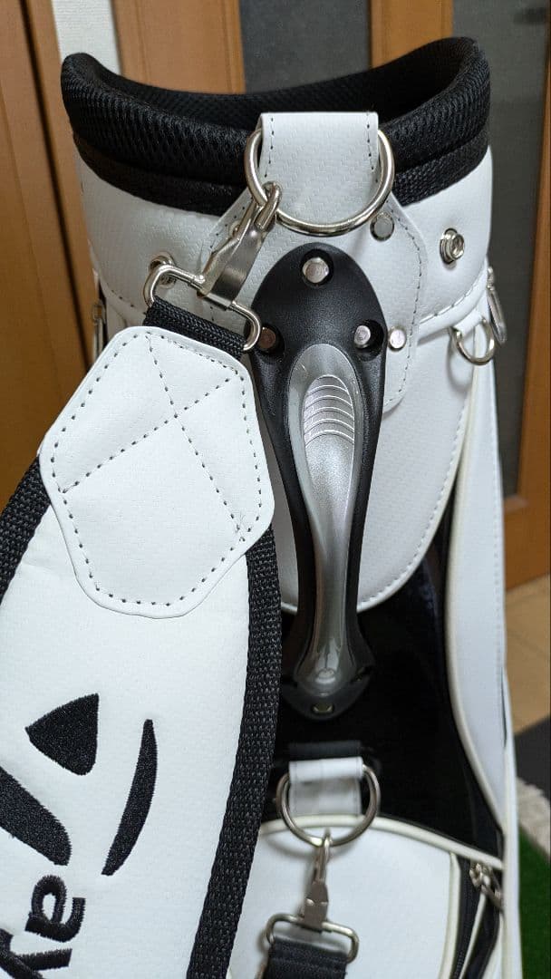 超美品 TaylorMade テーラーメイド キャディバッグ ホワイト