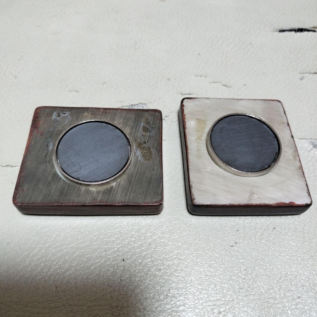 ジブリ　千と千尋の神隠し　フレームマグネット　ハク　千尋　2個セット