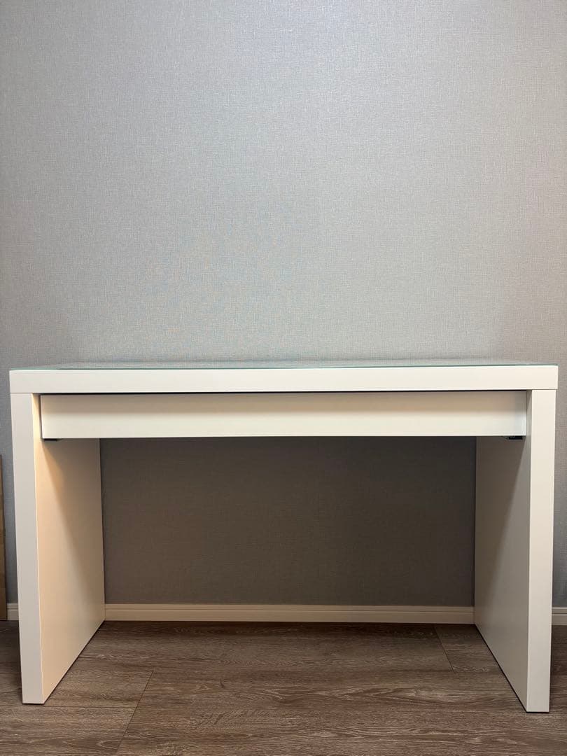 IKEA MALM ドレッサー ホワイト 120x41 cm ガラス天板付き