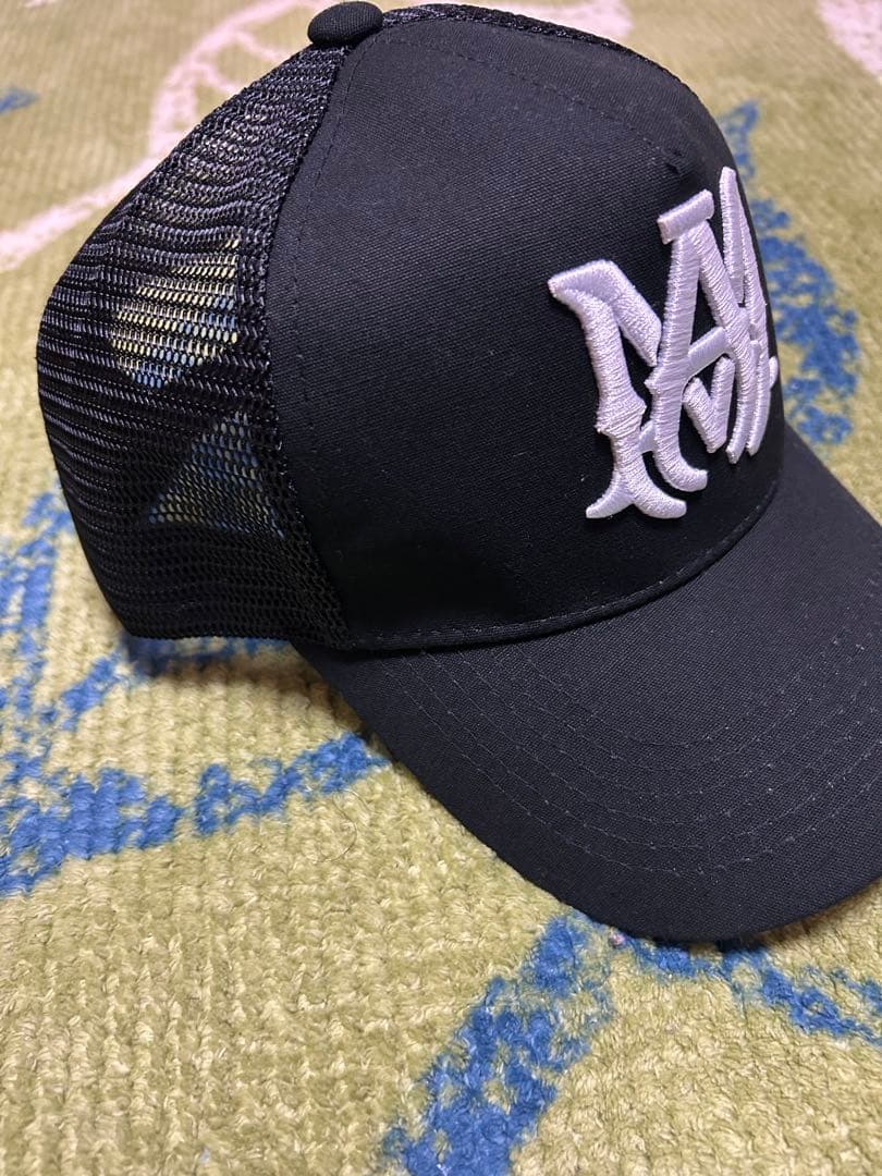 特別価格！値下げ交渉可‼️AMIRI MAトラッカーロゴキャップ