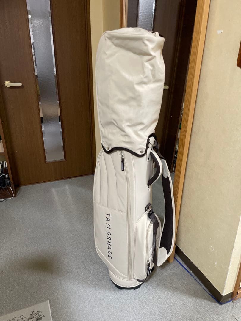 テーラーメイド　ゴルフキャディバッグ　新品未使用　ウィメンズ