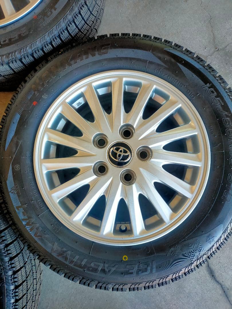⑭15インチ スタッドレスタイヤ 純正アルミホイール４本セット１９５/６５Ｒ１５
