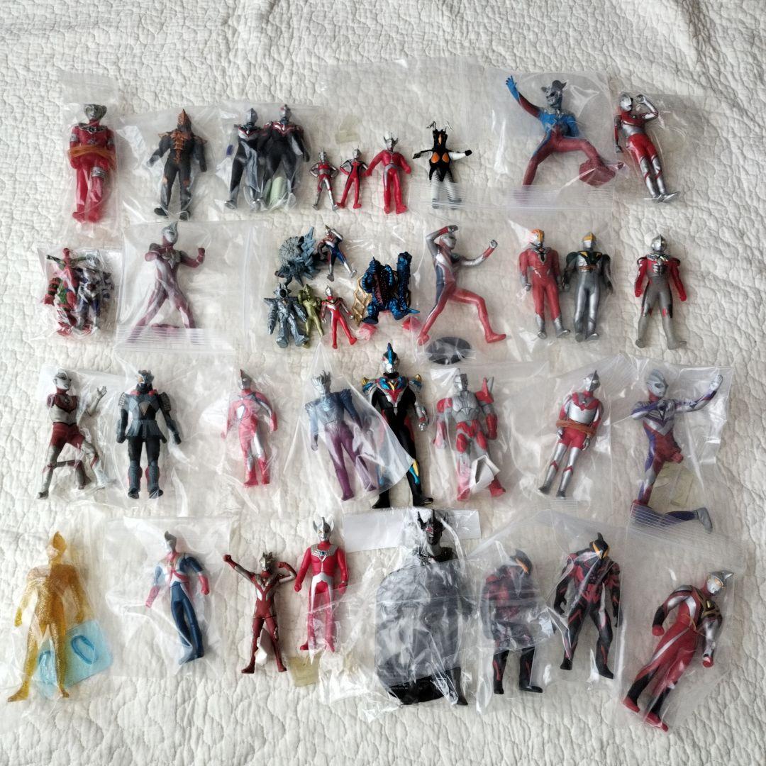 【まとめ売り】希少品　ウルトラマン　フィギュア　約140体程