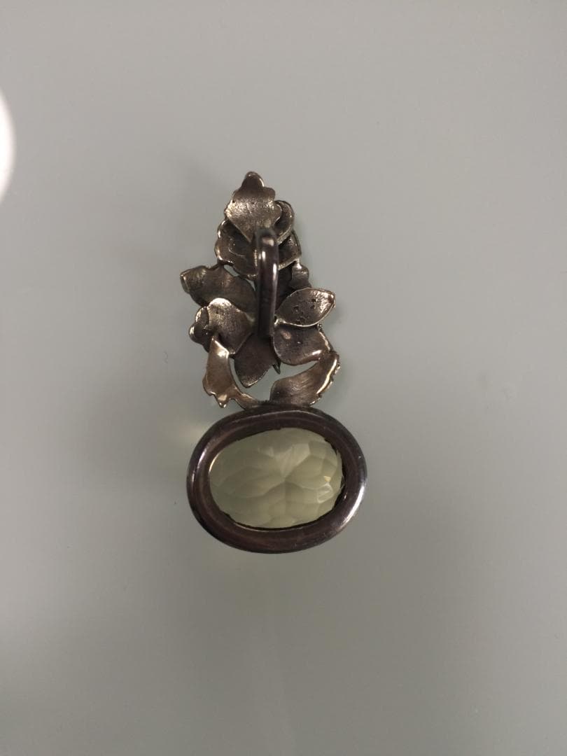 ★イタリア　ヴィンテージ　Vintage ネックレストップ