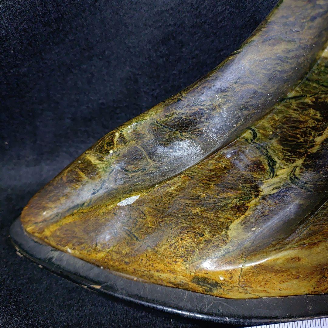 富士山みたいな石　水石