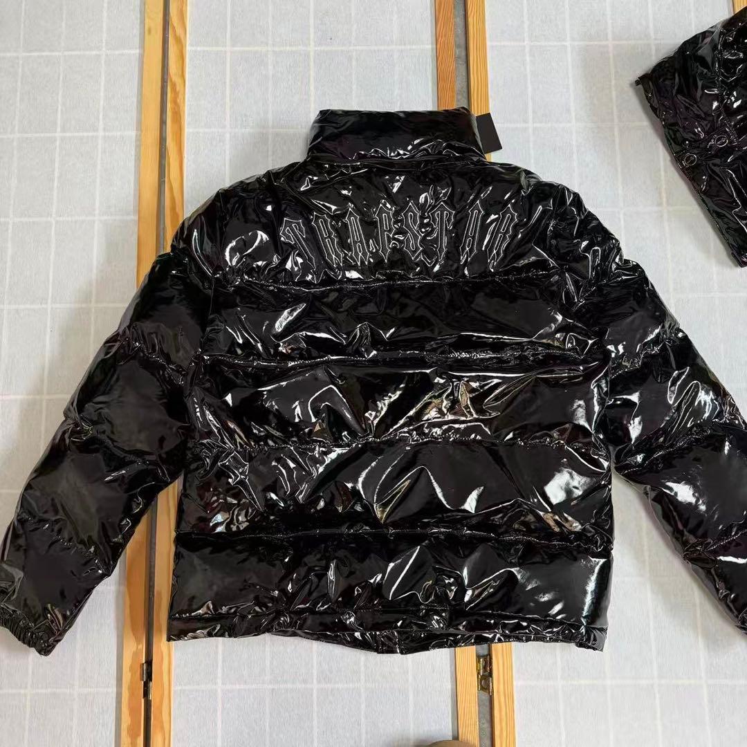 新品 TRAPSTAR 光沢ブラック ダウンジャケット Sサイズ u