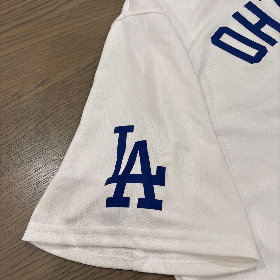 ドジャース　大谷翔平ユニホーム　ホワイト　Mサイズ