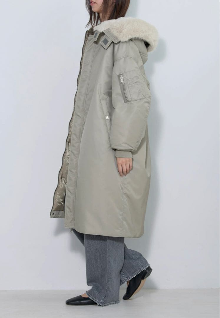 新品タグ付きアッパーハイツTHE U-2 LONG HOODIE アウターMA1