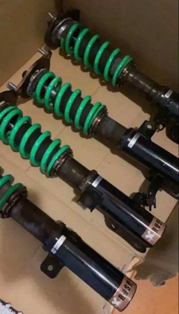 AVV50 カムリハイブリッド サスペンション