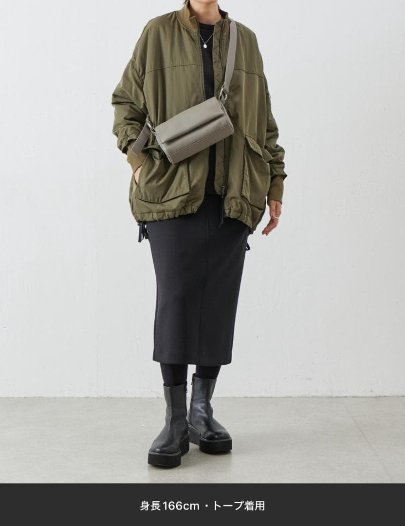 【新品タグ付】BEARDSLEY ミニレザーボディバッグ トープ/グレー系