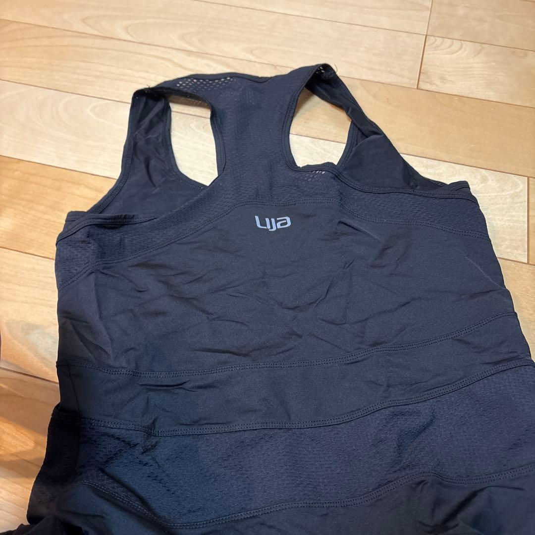 LIja リージャ　テニスウェア　ブラックタンクトップスカート