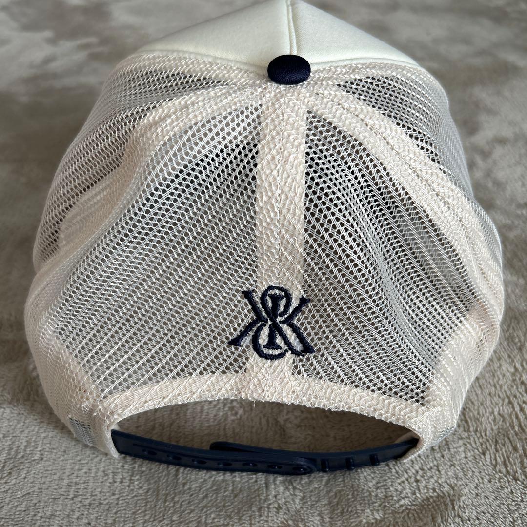 mako ページ　Kith キャップ