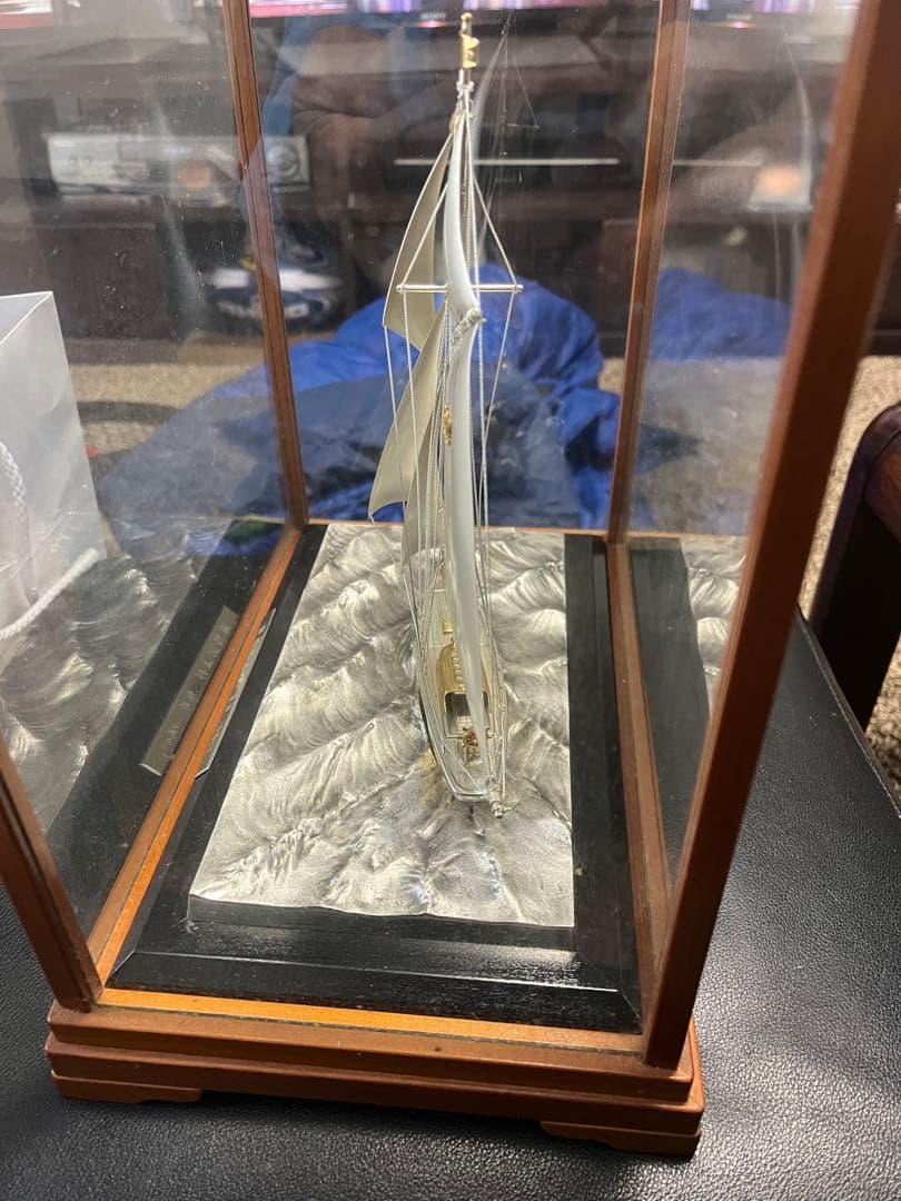 帆船　ガラスケース付き