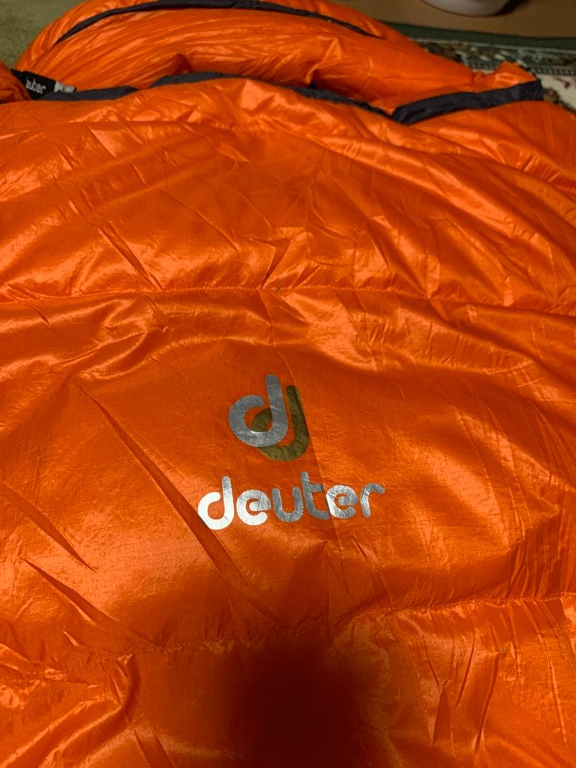 deuter ドイター　アストロ550ダウンスリーピングバッグ オレンジ